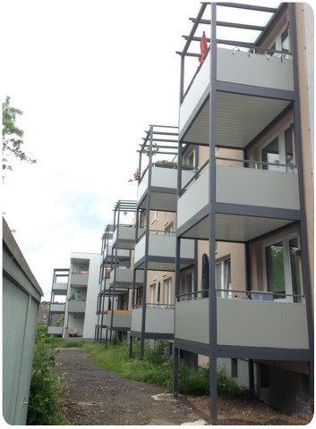 Balkonanlage am "Karl-Bachmann-Haus" in Kassel-Wolfsanger